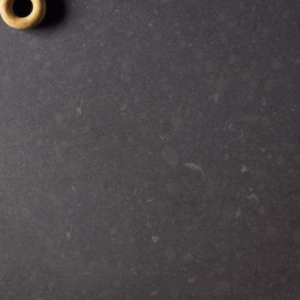 Caesarstone Raven #4120
