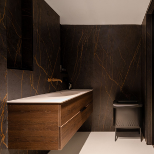 Dekton Laurent
